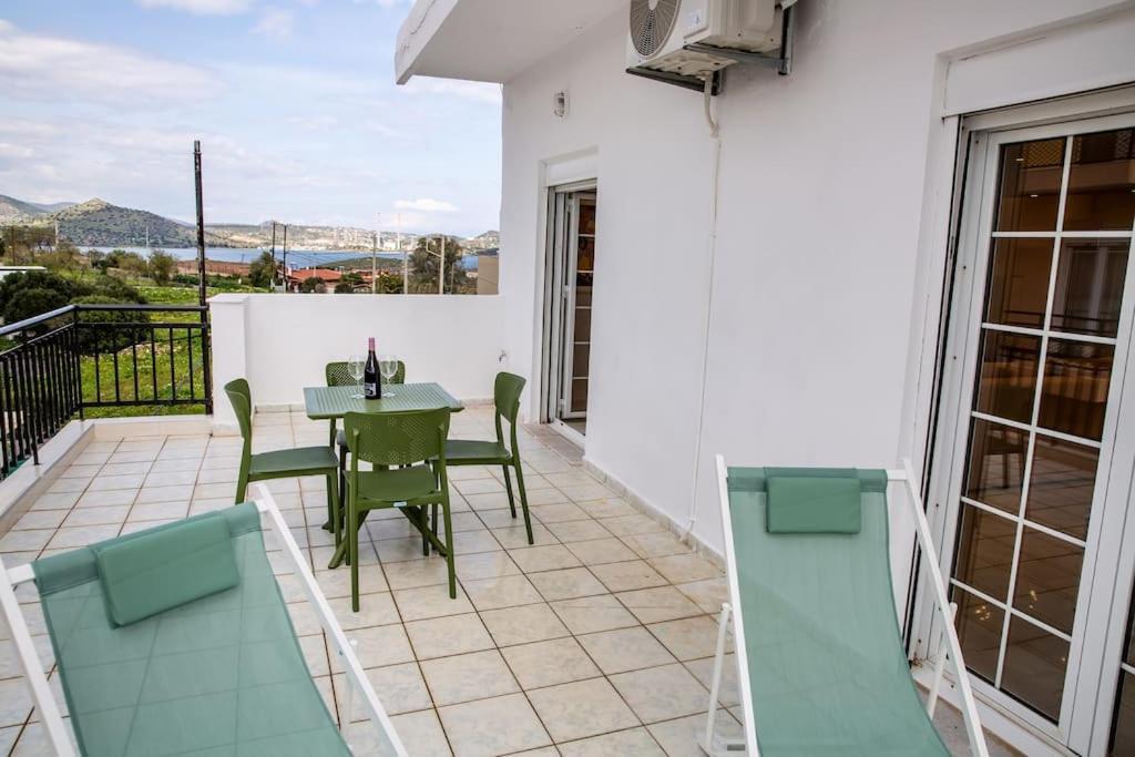 דירות Seafront Central Apt In Lavrio מראה חיצוני תמונה