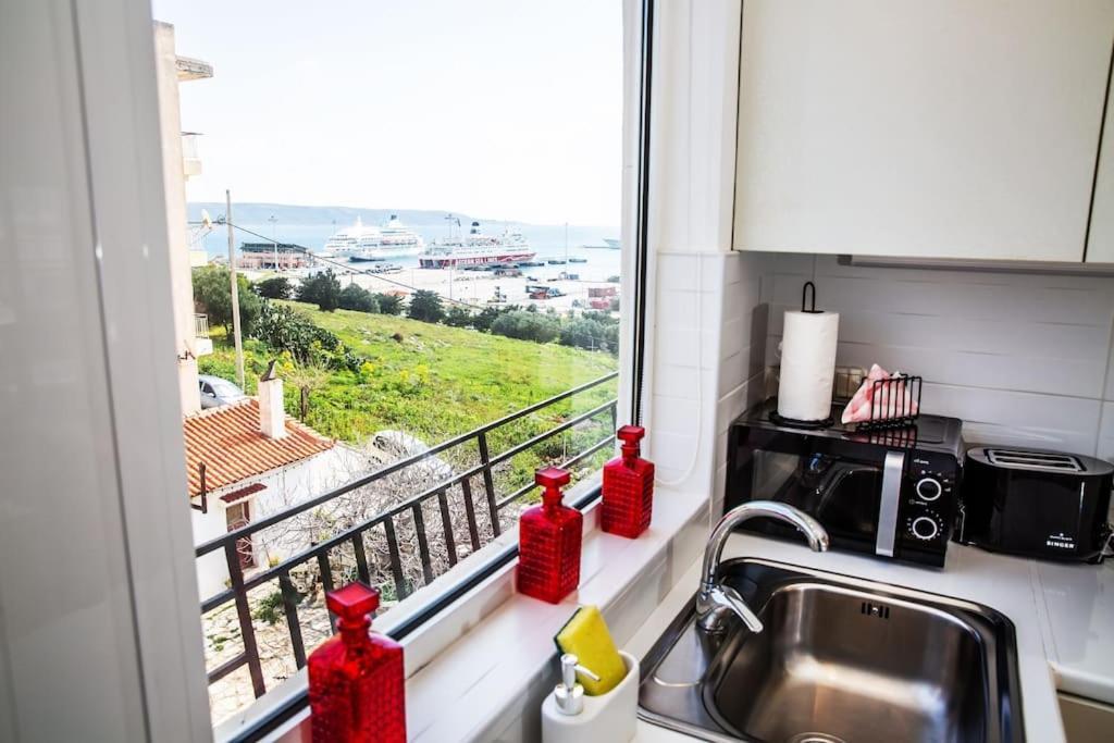 דירות Seafront Central Apt In Lavrio מראה חיצוני תמונה