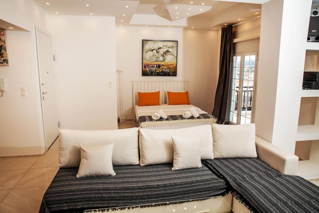 דירות Seafront Central Apt In Lavrio מראה חיצוני תמונה